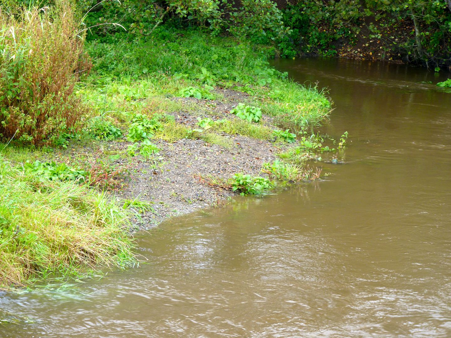 A picture of a slip-off slope